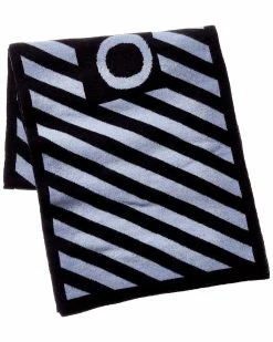 Promo 🥰 Off-White™ 👩 women Off-White Arrow Wool Scarf 🌟 3 Promo 🥰 Off-White™ 👩 women Off-White Arrow Wool Scarf 🌟 -US Off-White Sales 2022 d2602d3d4a104be79b7753b2712b20df 7e4cf713 ae87 4c5b b044 b7347d0f5f13 1080x